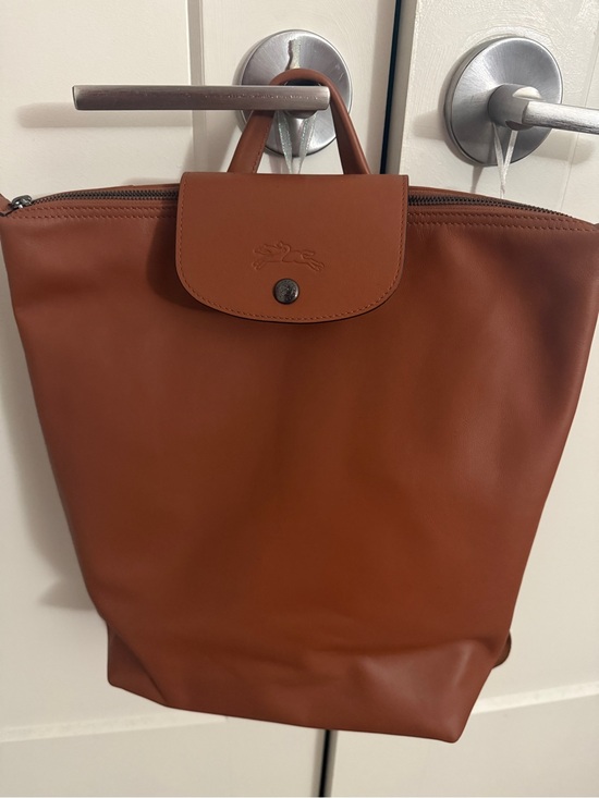 Longchamp Handbags - Authentic Longchamp Genuine Leather Backpack in Cognac/Tan 🤎